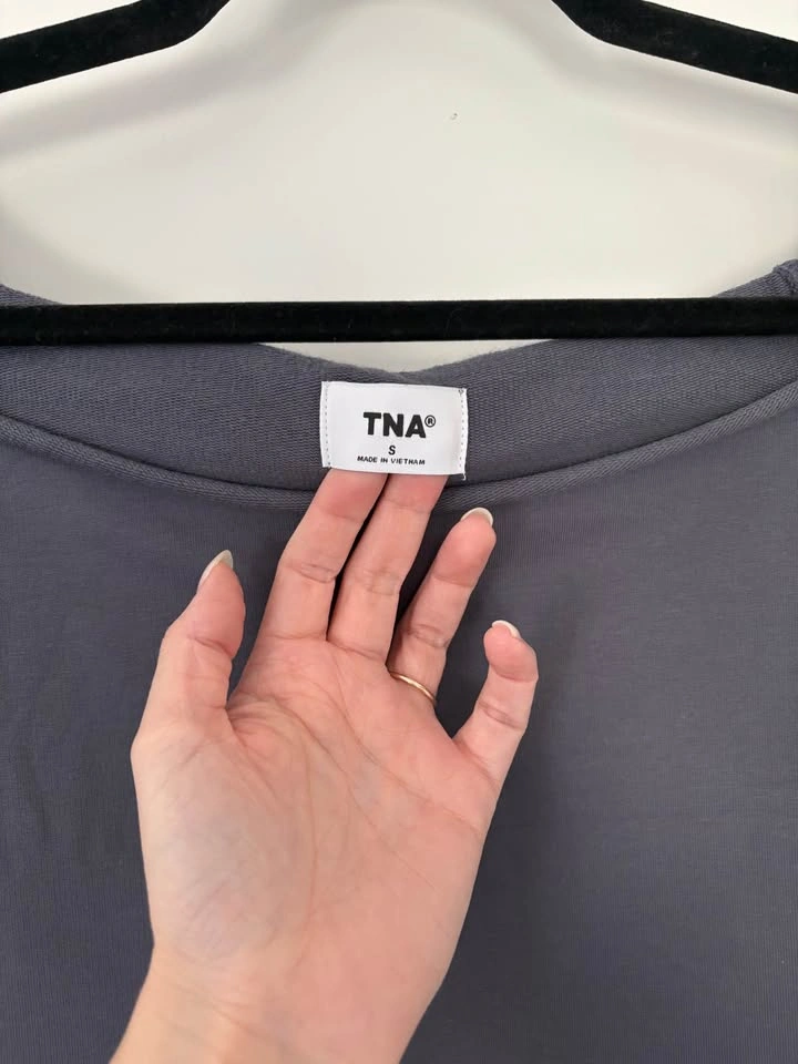 New aritzia top XS-S - photo 2