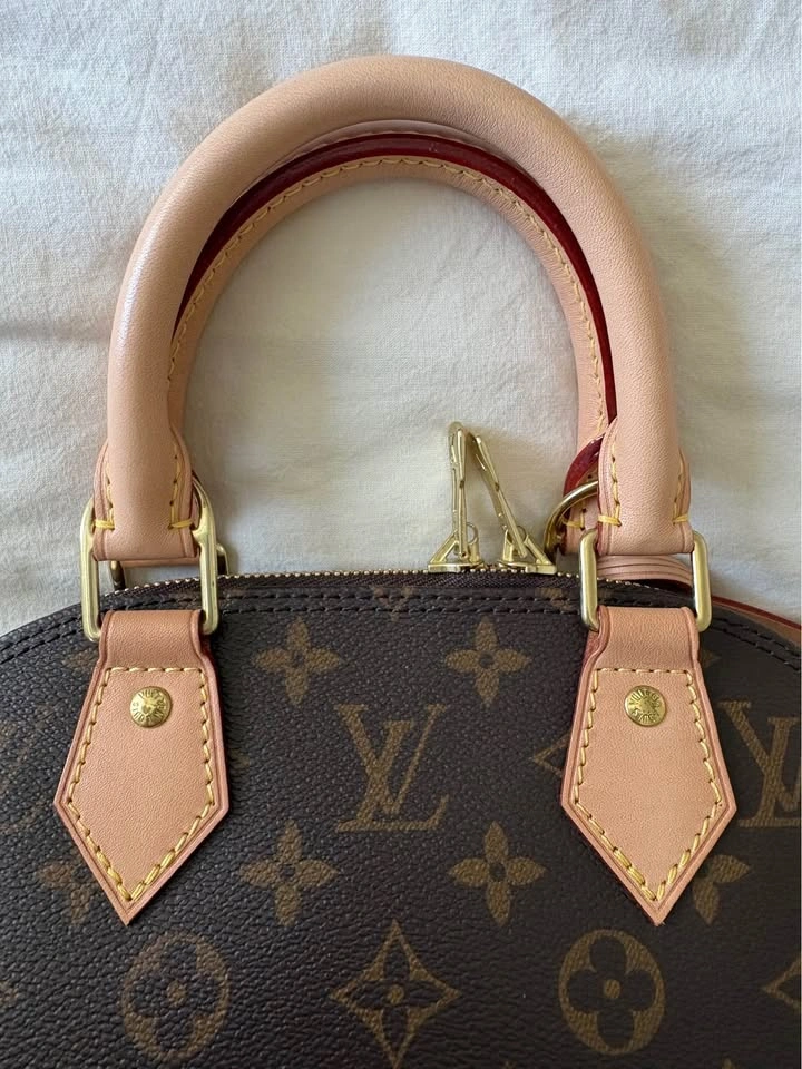Louis Vuitton Alma BB - photo 5