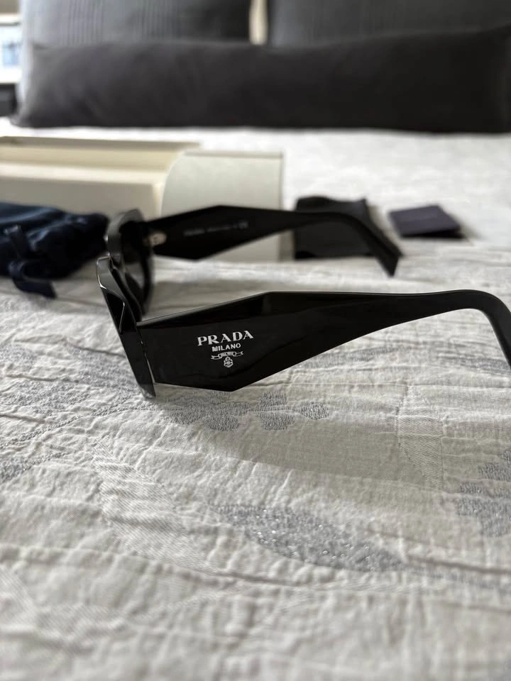 Prada sunglasses - photo 3