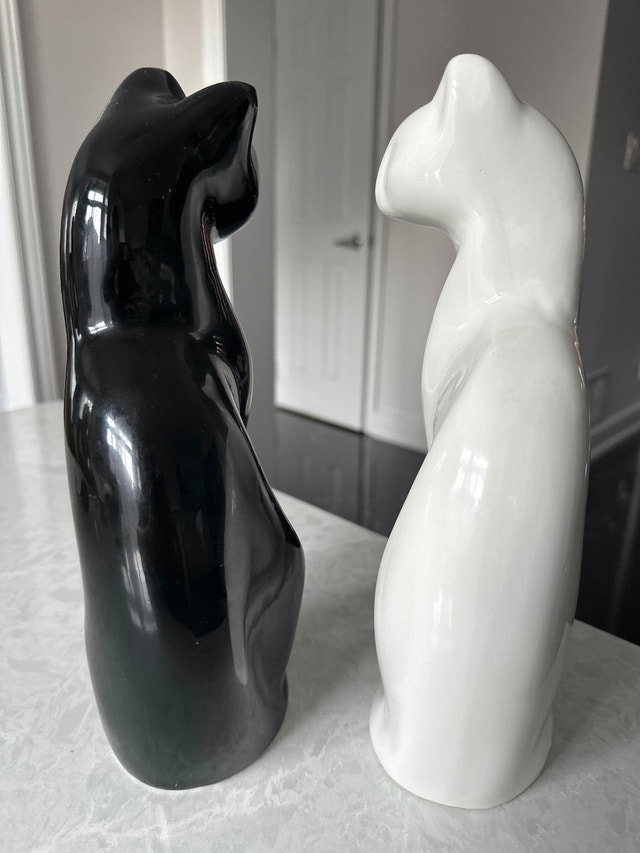 Vintage Mid-Century Modern (MCM) style ceramic cat figurines - photo 5