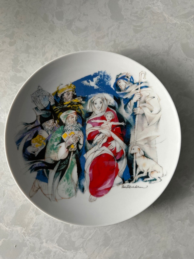 Vista Alegre 2013 Christmas Collector Plate titled "Presépio" - photo 3
