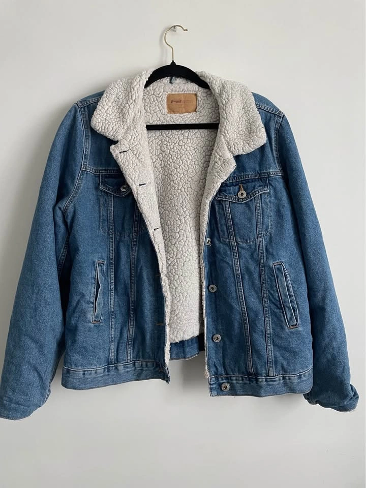 FB Sister Sherpa Lined Denim Jacket size S men or M women