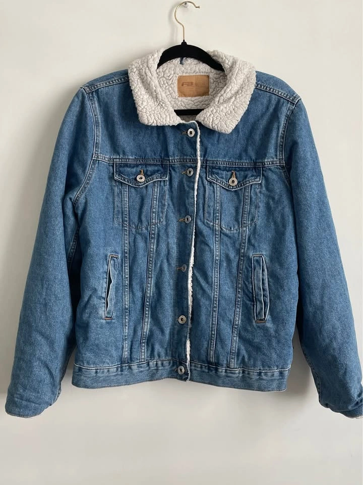 FB Sister Sherpa Lined Denim Jacket size S men or M women - photo 2