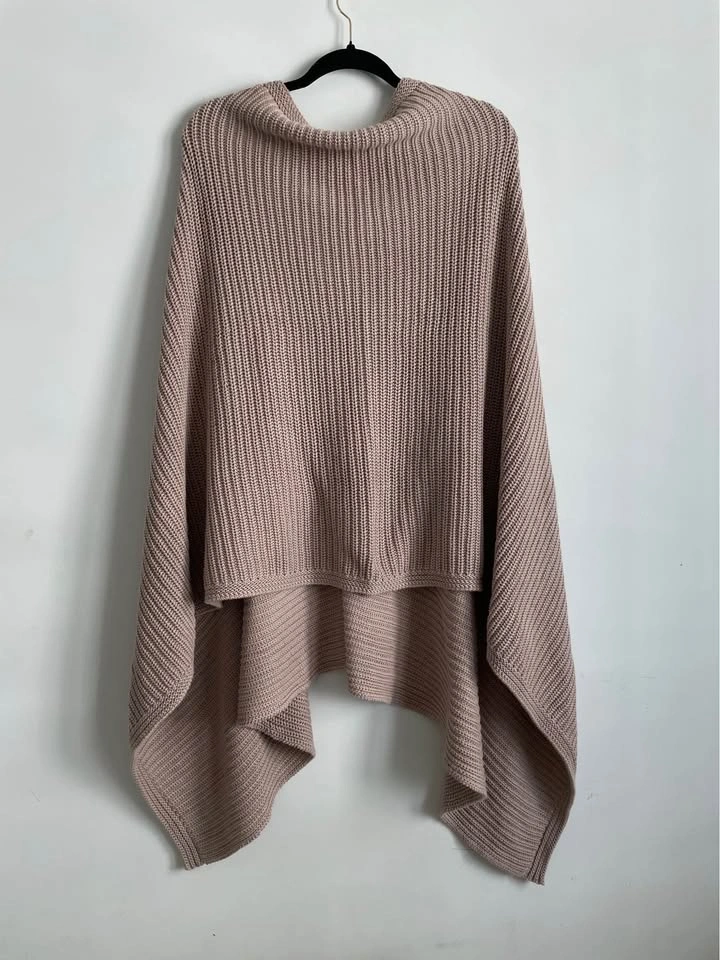 New 100% Cotton Mauve Knit Button-Front Poncho - photo 2