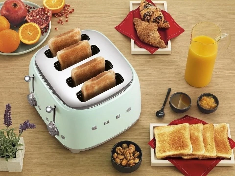 Smeg 50's Style 4-slice Toaster - TSF03PGUS - photo 2