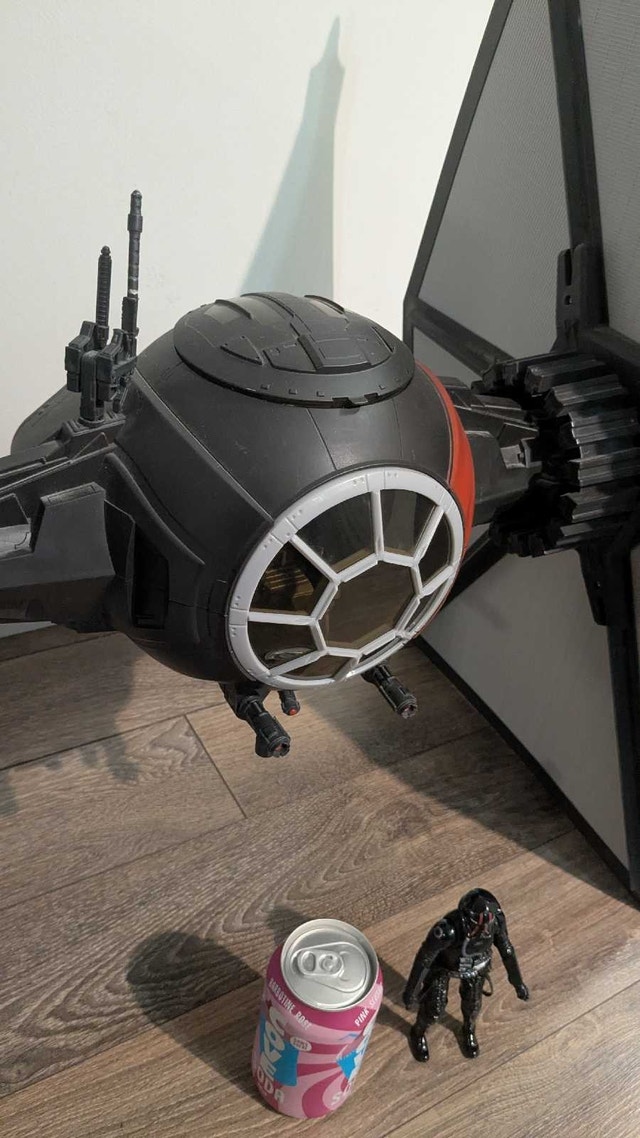 Star Wars Model TIE Fighter and pilot - photo 4