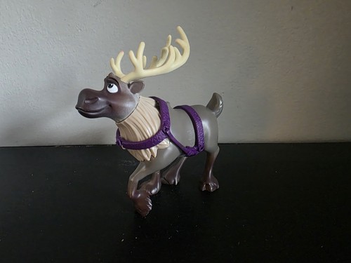 Disney Frozen 2 Sledding Friends Sven & Sleigh Toy - photo 4
