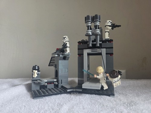 LEGO Star Wars: Death Star Escape (75229)