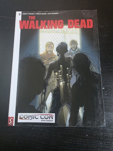 The Walking Dead Volume 5 Dutch Silvester Strips Comic Con Amste