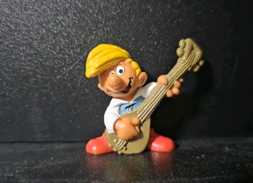 Vintage 1978 Schleich Peyo Pirlouit Peewit PVC Figure