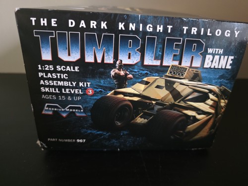 Moebius 1/25 Batman Tumbler Model Kit Dark Knight Rises w/ Bane - photo 4