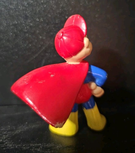 Vintage 1983 Super Alvin and the Chipmunks PVC Figure - photo 2