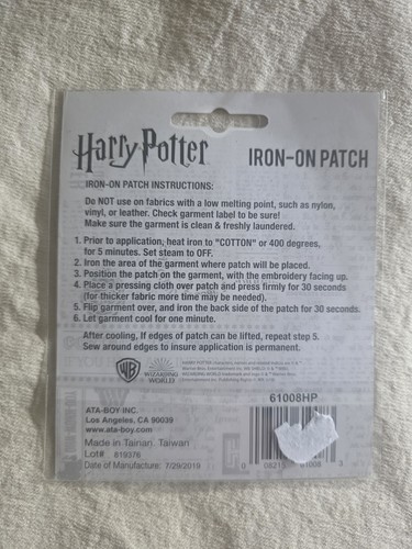 Harry Potter Merch Assorted 2 Patches, Light Up Wand - photo 3
