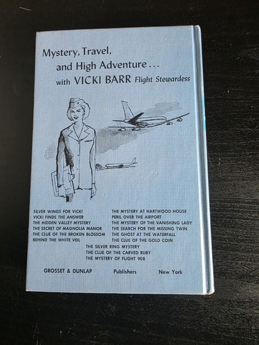 Silver Wings For Vicki By Helen Wells Flight Stewardess Series 1 - photo 2