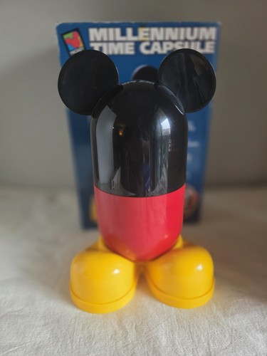 Mickey Unlimited Millennium Time Capsule Special Edition - photo 3