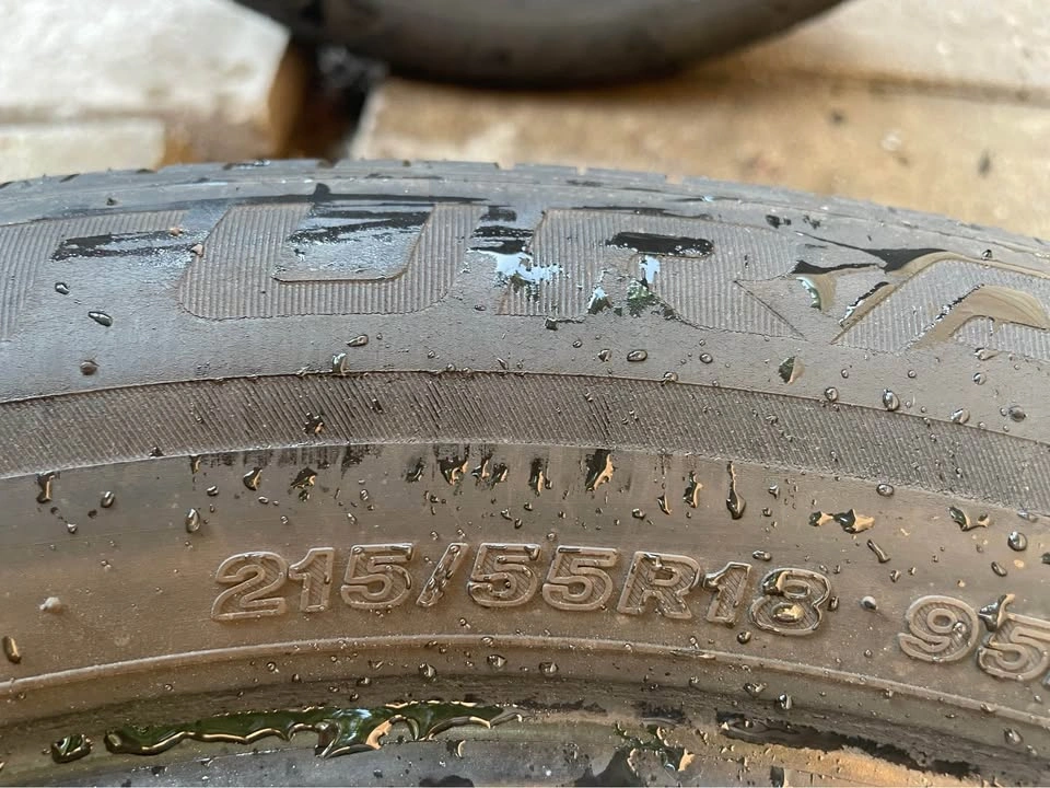 215/55R18 Bridgestone All Season Tires - Set of 2 - photo 3