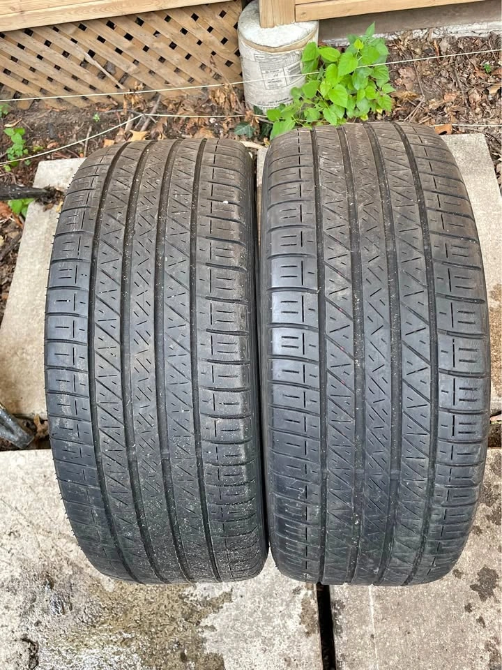 215/45R18 Dunlop All Season Tires - Set of 2