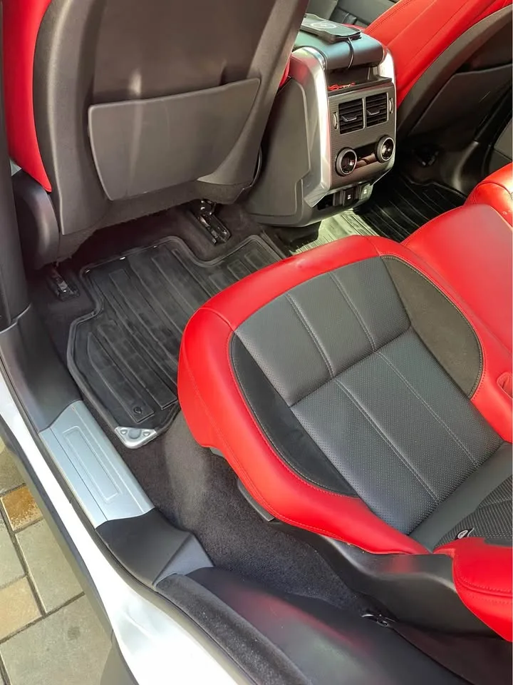 Steam and seat shampooing for sale image indicator(2)