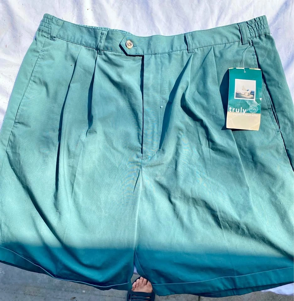 Men’s shorts size 38 new with tag