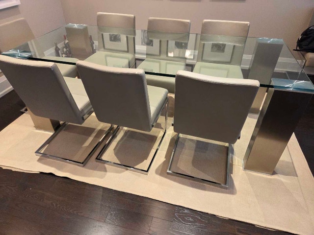 Glass Dining Table (seats 8, 36x83x30)