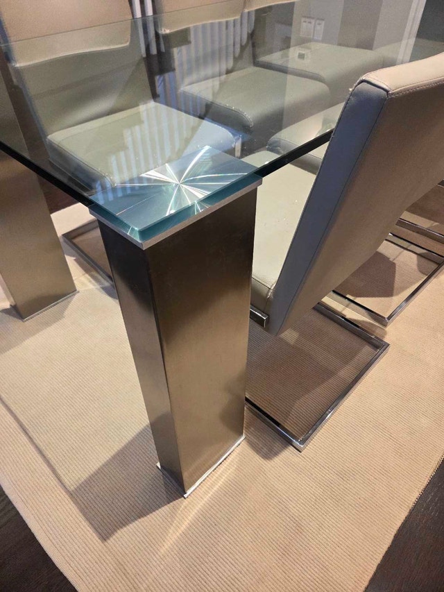 Glass Dining Table (seats 8, 36x83x30) - photo 4
