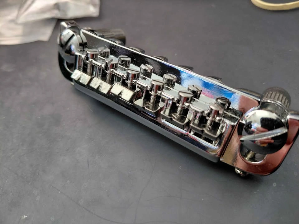 FOR SALE: Wrap Around Bridge for Electric Guitars - photo 3