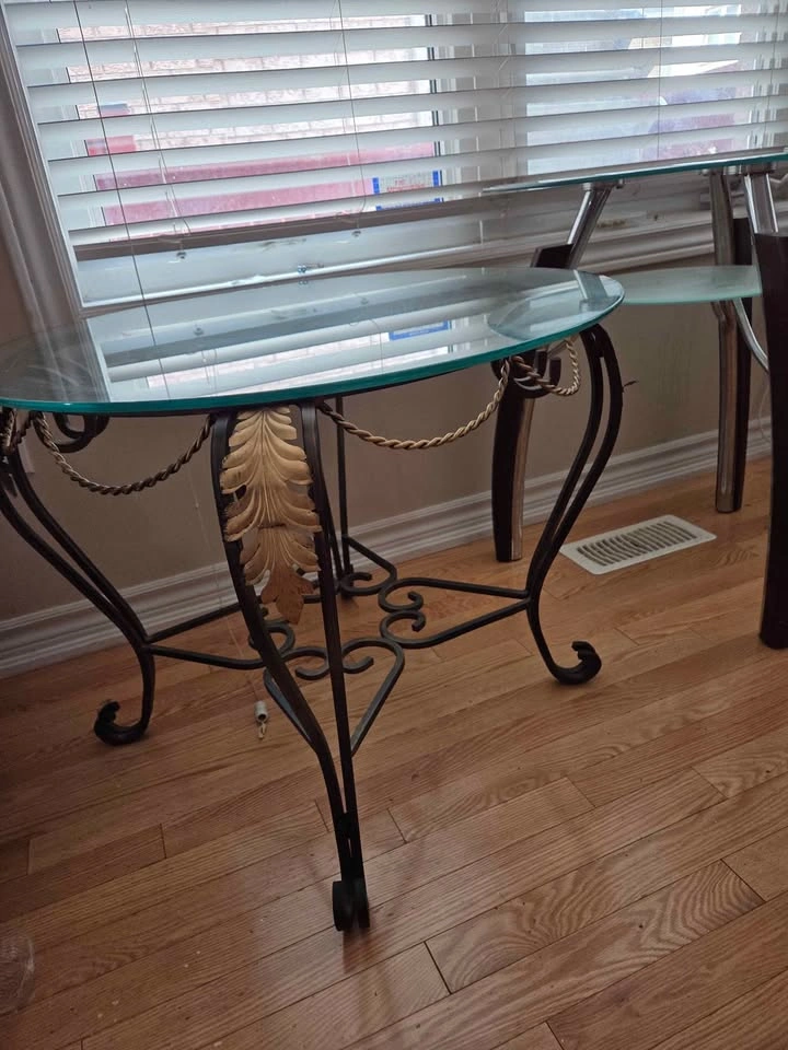 Glass Centre table set of 3 - photo 2