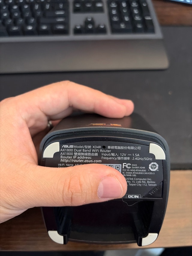 ASUS ZenWiFi AX Mini (3 Pod Wifi Mesh System) - photo 3