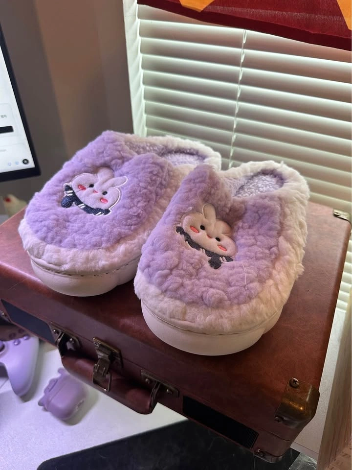 New Cute Rabbit Fleece Slippers - Purple (Size US Women's 7.5-8. - photo 2
