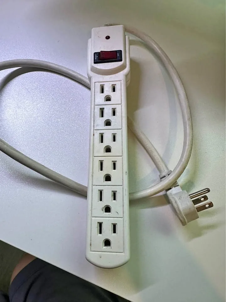 Standard 6-Outlet Power Strip with Switch