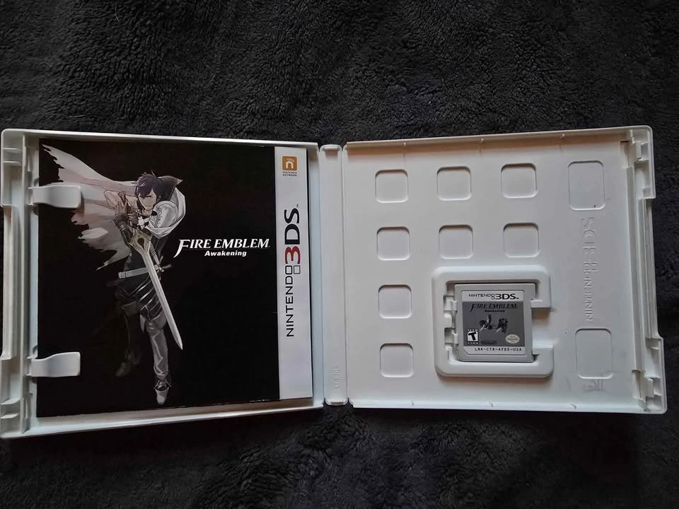 N3DS Fire Emblem Awakening - photo 2