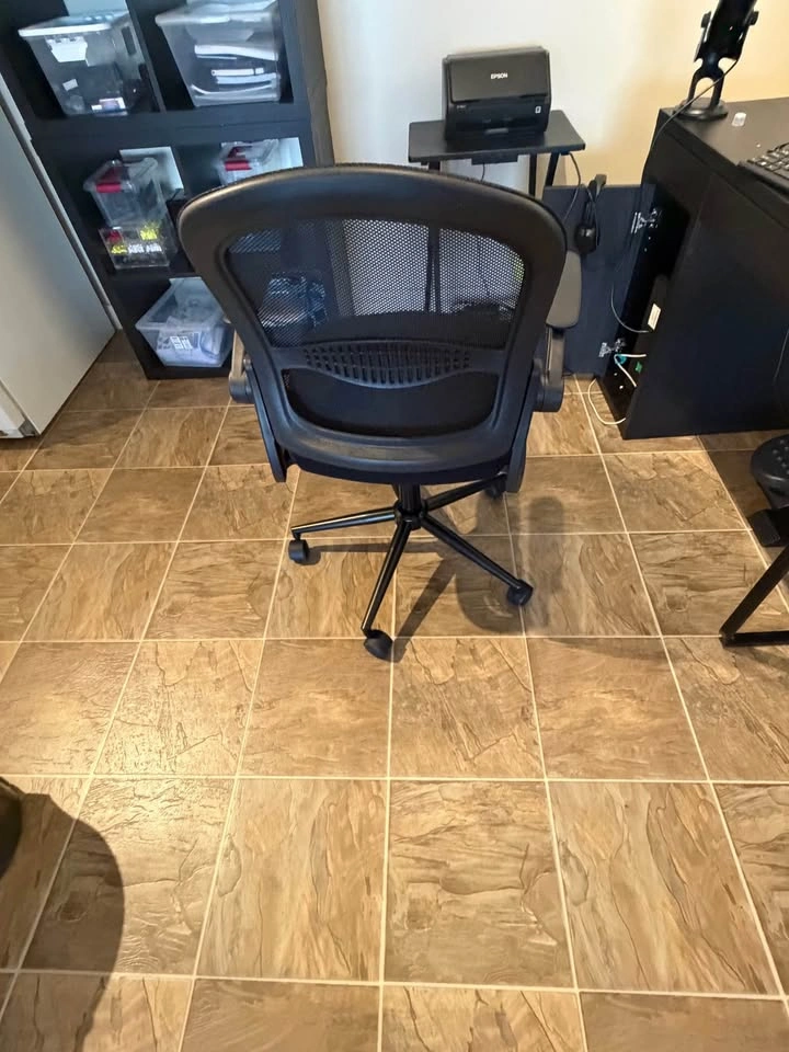 Ergonomic Office Chair - photo 2