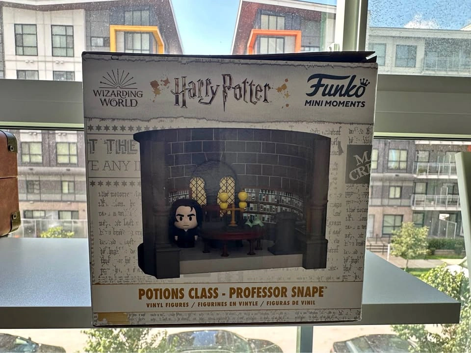 Funko Pop! Moments: Harry Potter Anniversary - Snape Potion Clas