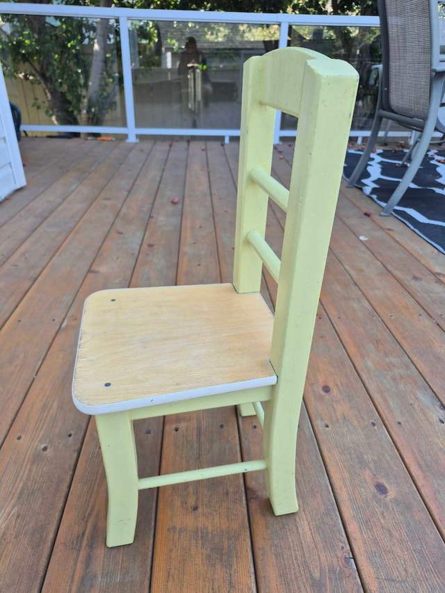 Children's wooden chair - photo 4