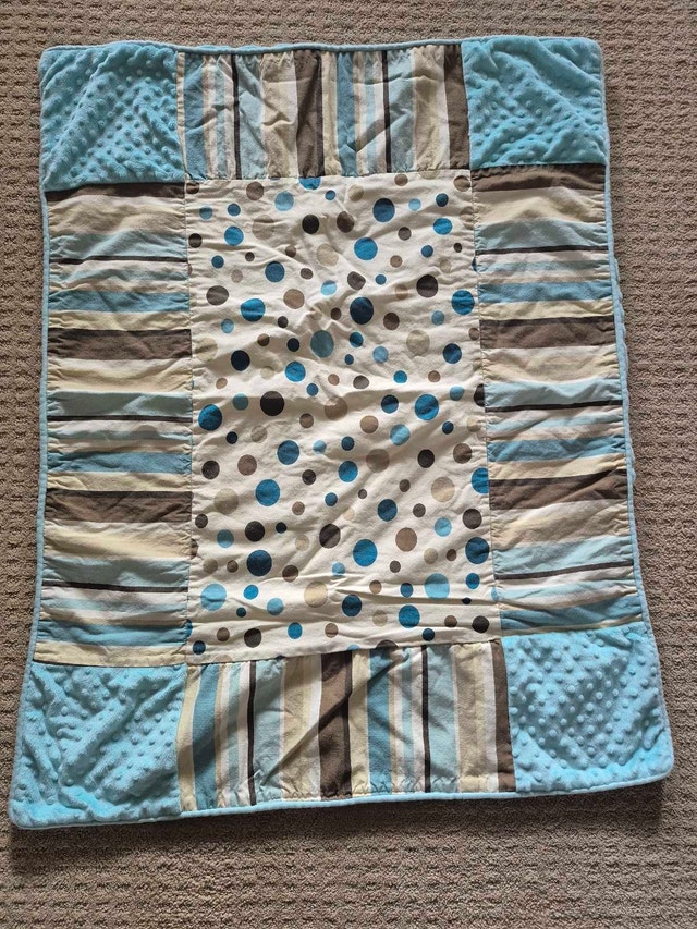 Crib bedding - photo 5