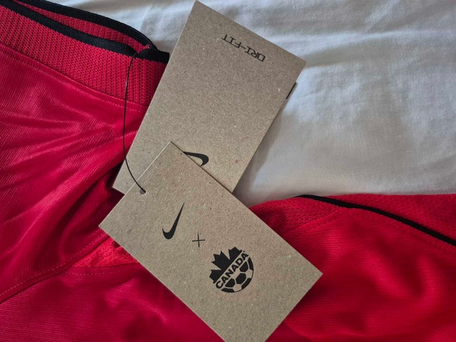 2026 World Cup Canada soccer jersey - photo 3