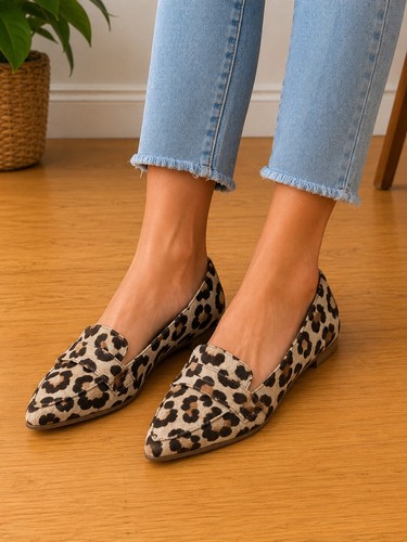 Leopard Print Pointed Toe Women's Loafers Taupe Size 6.5