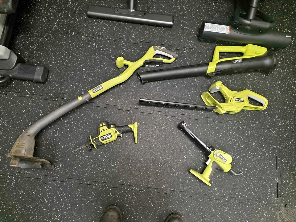 RYOBI 18V ONE+ LOT NO BATTERIES OR CHARGER (TOOL ONLY)