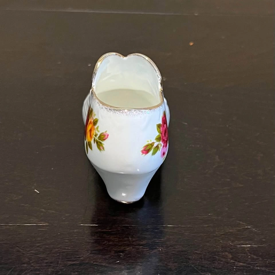 Vintage Cottage Rose Bone China Shoe Figurine Trinket Dish - photo 4