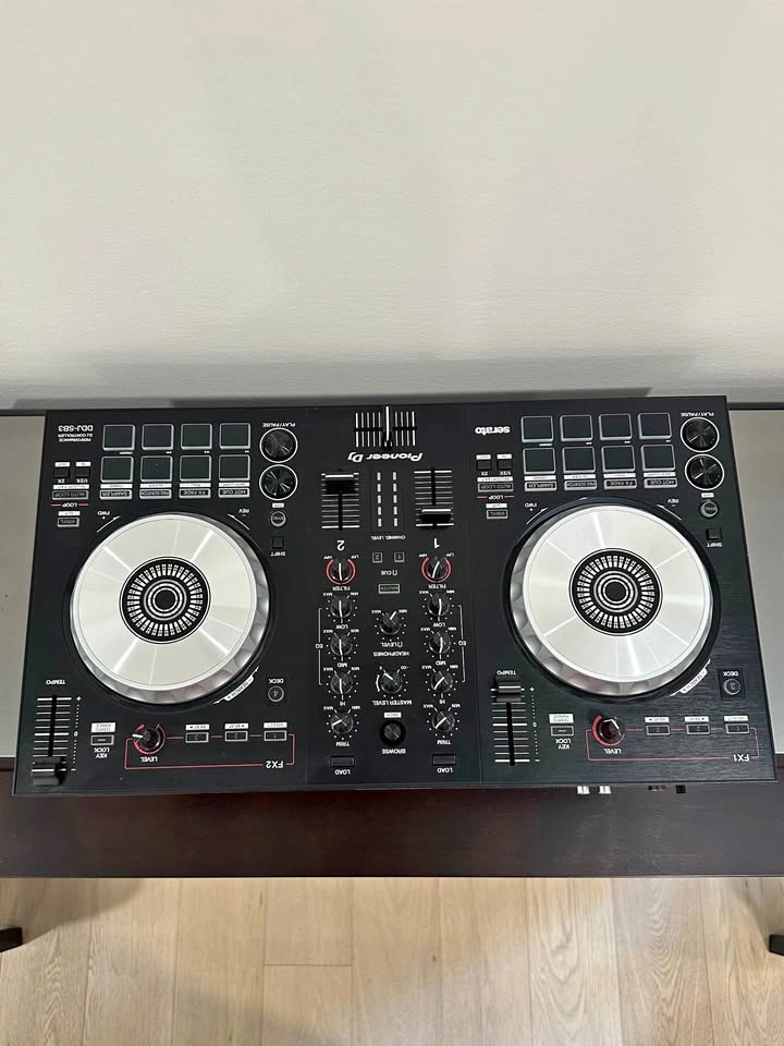 Pioneer DDJ-SB3 Performance DJ Controller