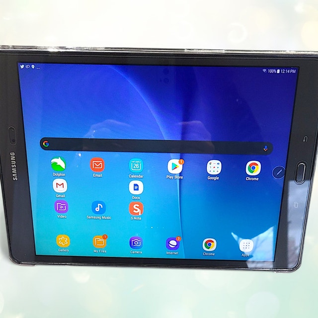 Samsung Galaxy Tab A 9.7" 16GB WiFi SM-P550 + Case & Stylus - photo 2