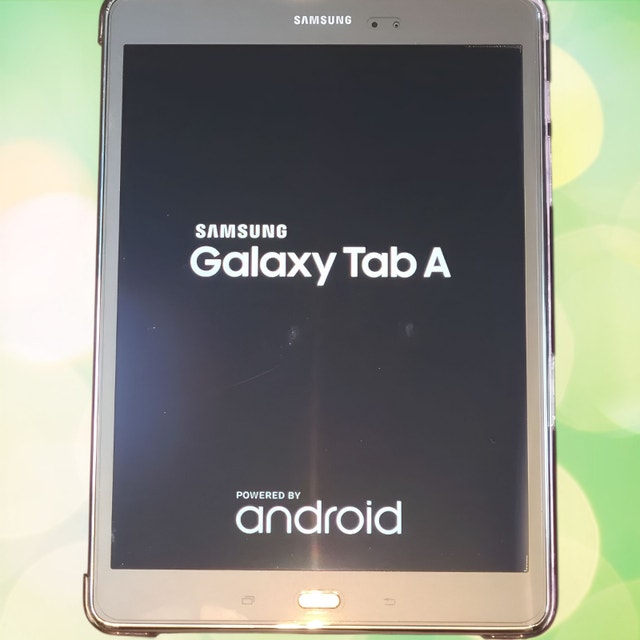 Samsung Galaxy Tab A 9.7" 16GB WiFi SM-P550 + Case & Stylus - photo 4