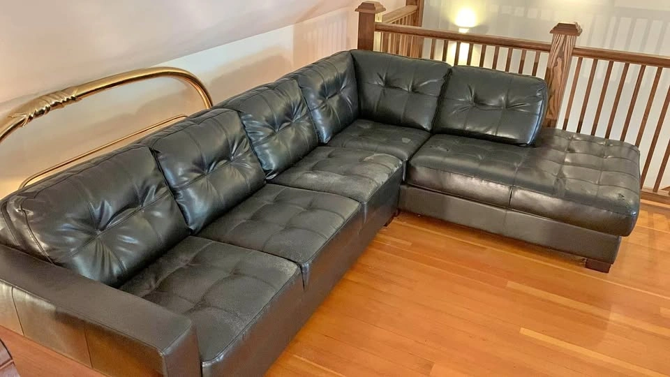 L-Shaped Modern Sectional Sofa