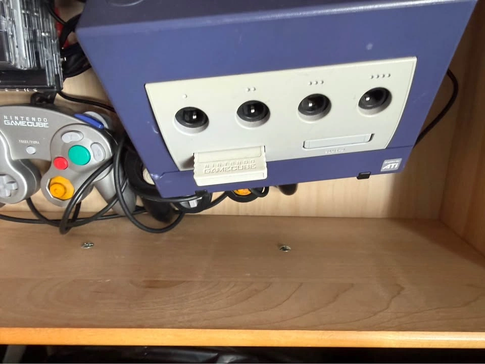 Nintendo GameCube Bundle (Indigo) - photo 2