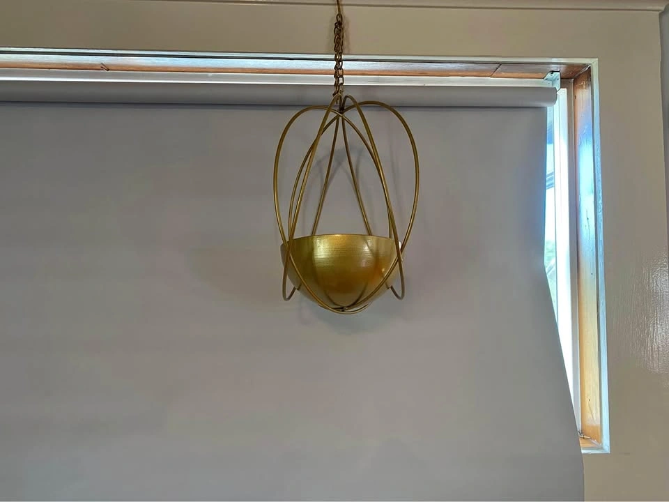 Plant Hanger brass/gold