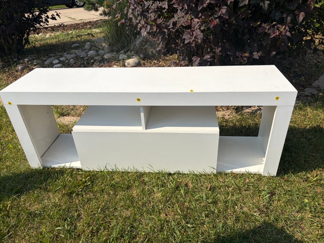 Entertainment Unit / TV Stand - photo 3