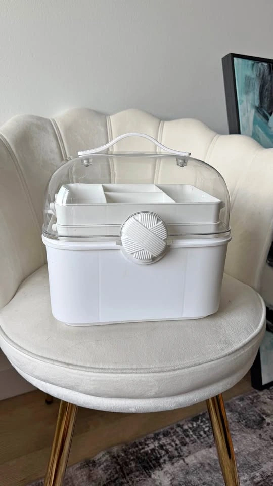 Organiser make up organiser