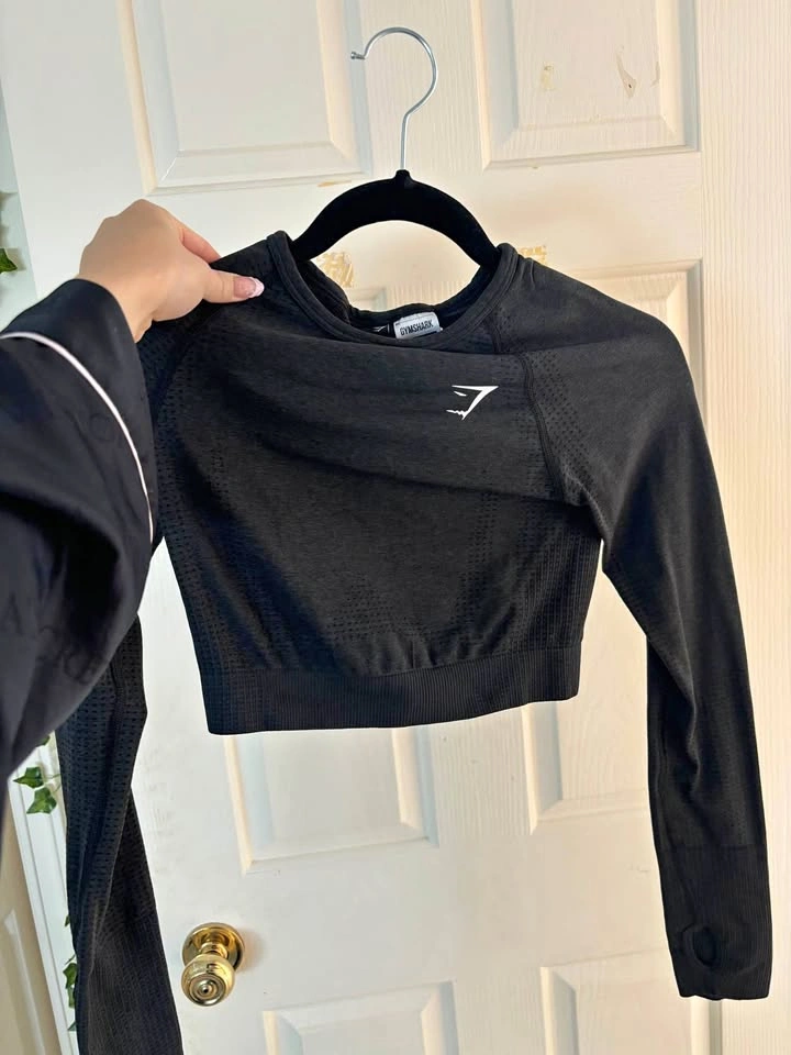 gymshark top