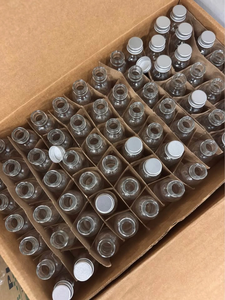 Bulk Lot (120) Small Glass 1oz Sample Bottles with Silver Caps - photo 3