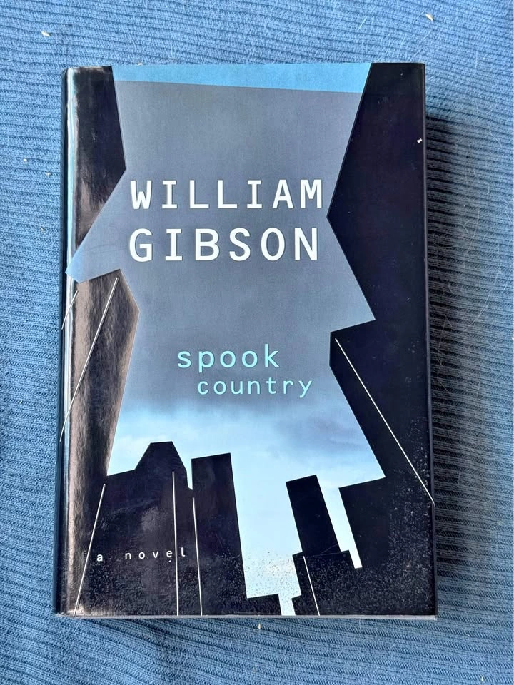 Spook Country by William Gibson